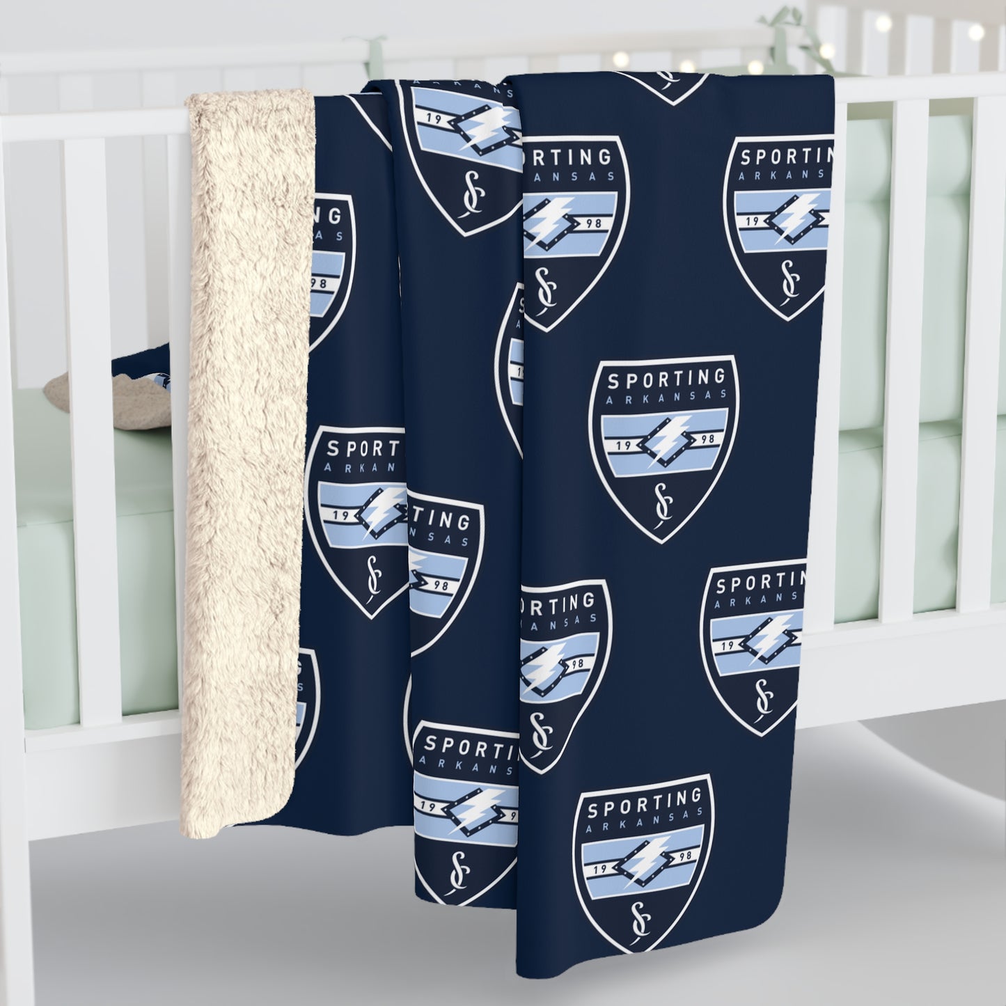 Fleece Sherpa Blanket (Crest Pattern) (60in x 80in)